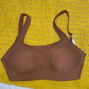 NWT Lululemon Runt Times Bra